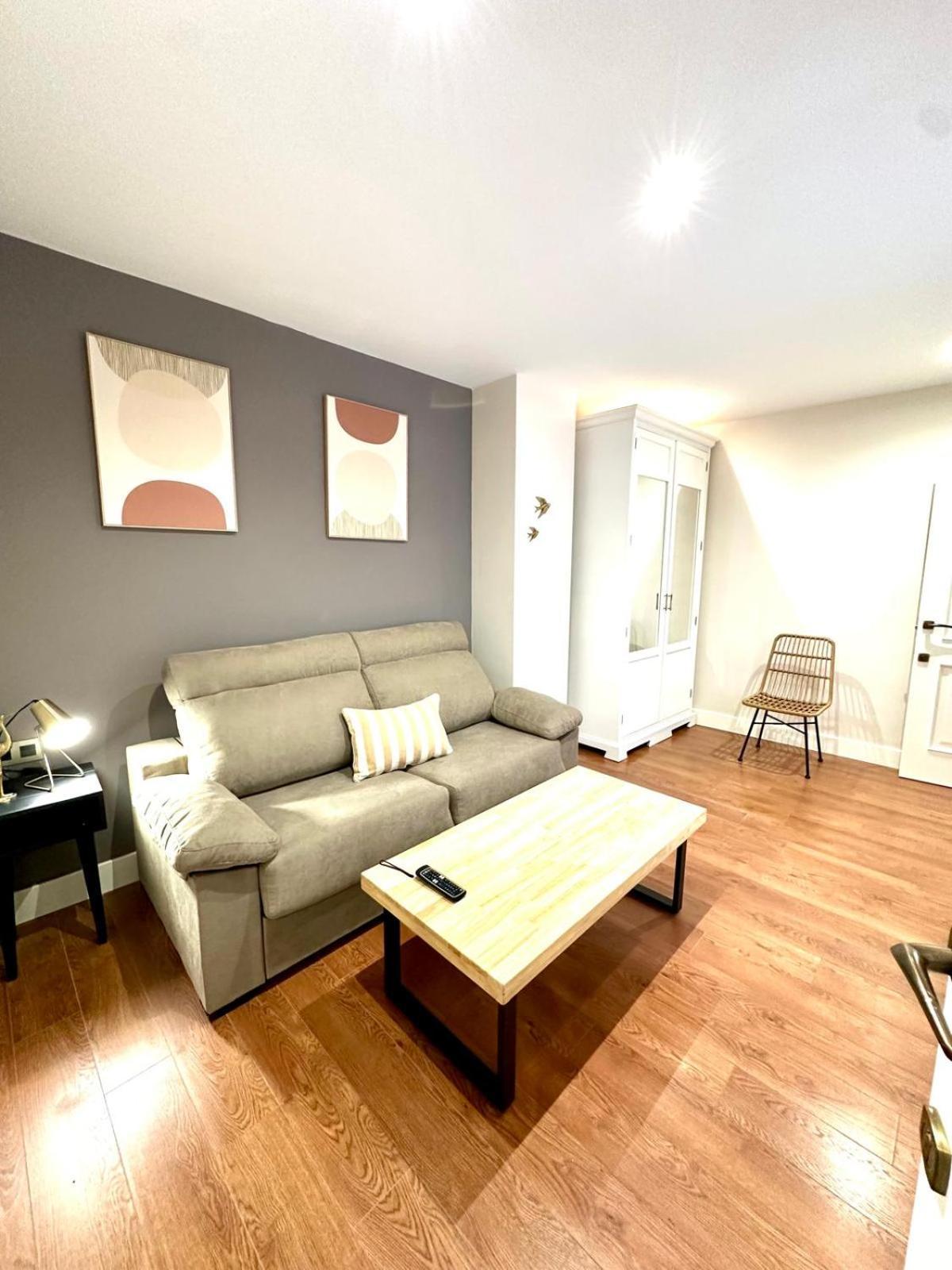 Apartamentos Puente Romano Suites Mérida Exterior foto